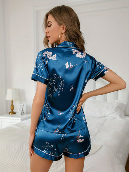 Womens Charming Floral Print Pajama Set - Short Sleeve Button Up Top & Elastic Shorts - Soft, Breathable Sleepwear & Loungewear for Effortless Summer Comfort.